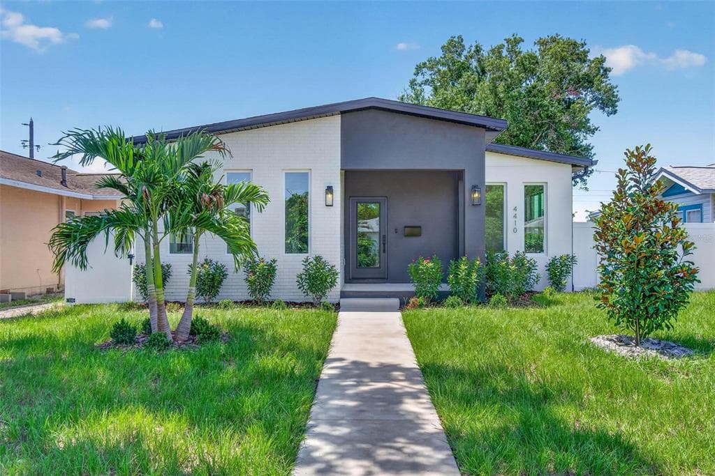 4410 4TH AVENUE S ST PETERSBURG, FL 33711