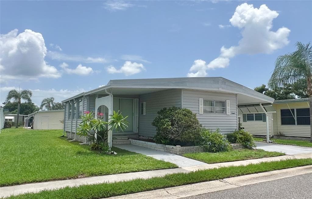 1100 BELCHER ROAD S UNIT 211 LARGO, FL 33771