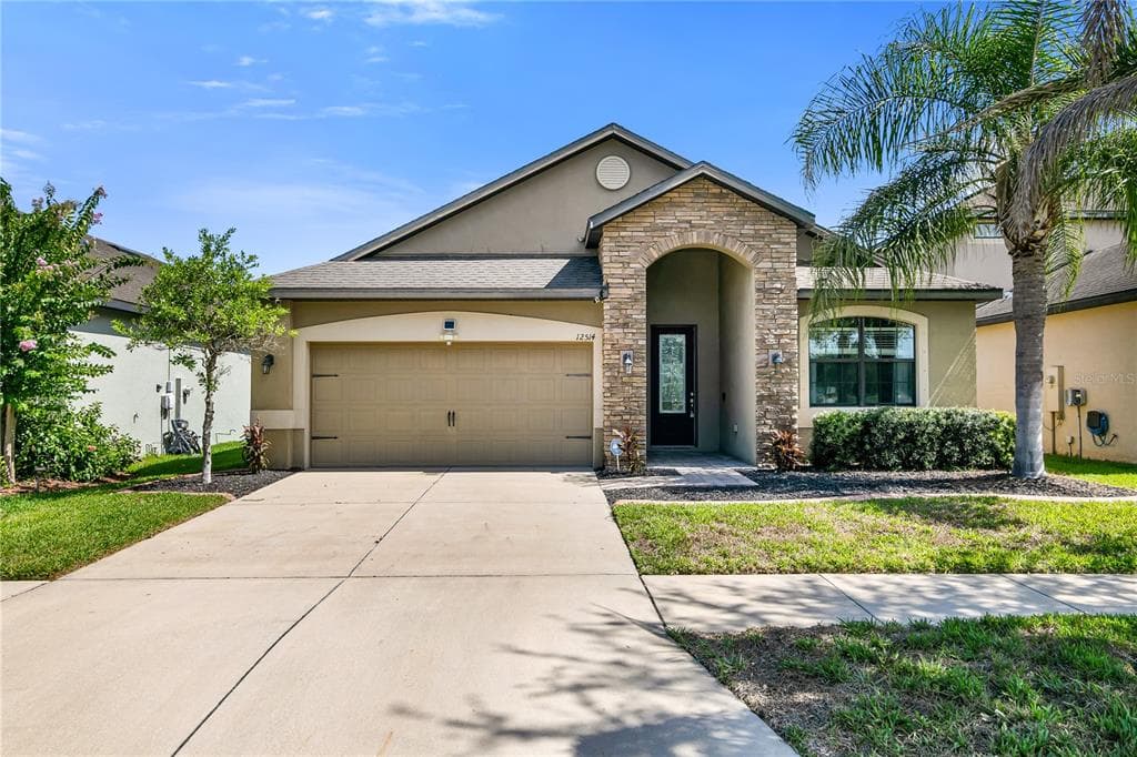 12514 BALLENTRAE FOREST DRIVE RIVERVIEW, FL 33579