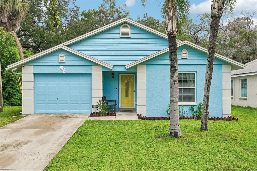 4717 W PRESCOTT STREET TAMPA, FL 33616