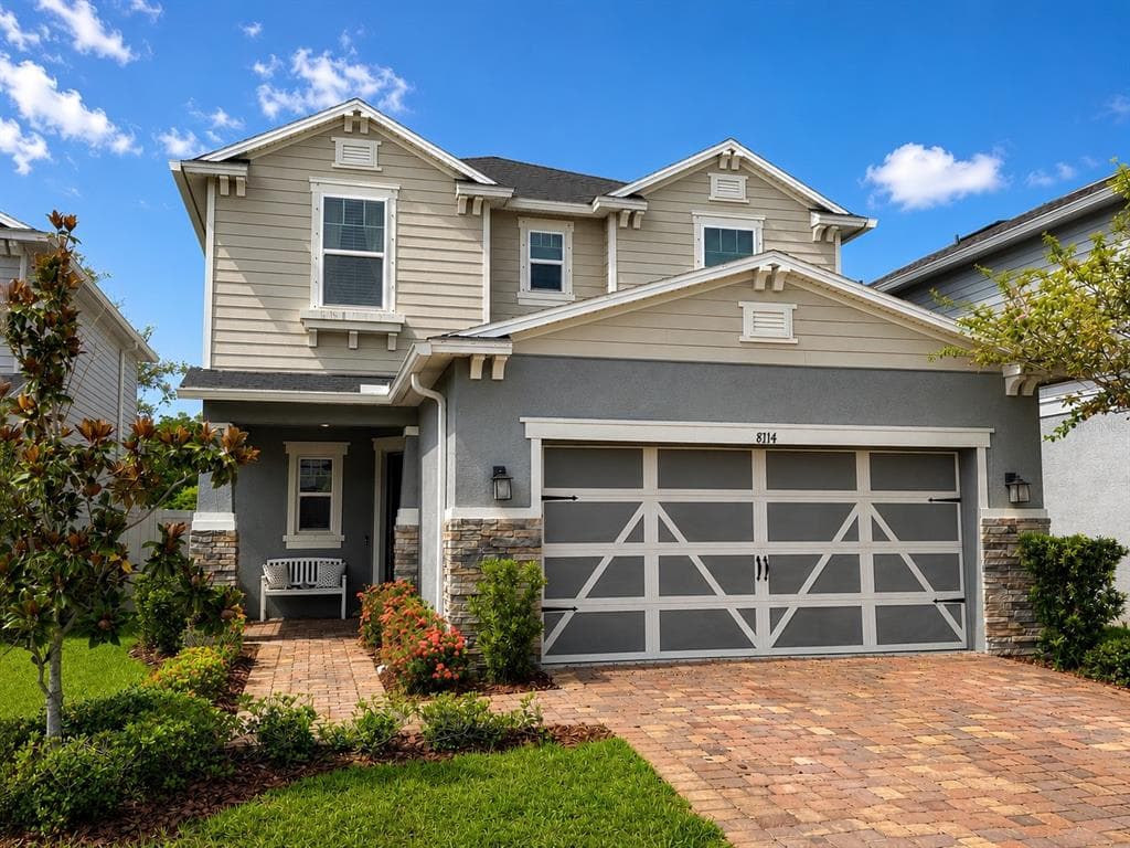 8114 ARTISAN CIRCLE SEMINOLE, FL 33777