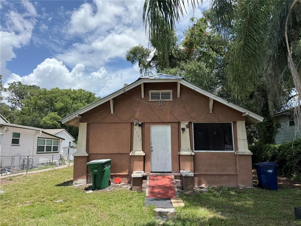 7703 N 17TH STREET TAMPA, FL 33604