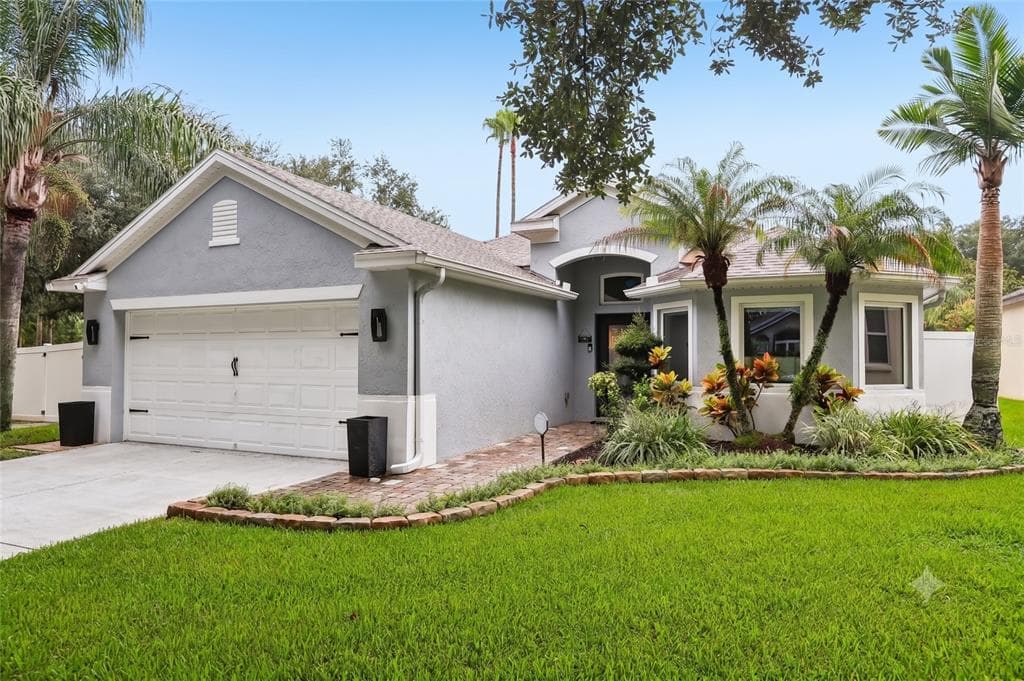 19009 FALCONS PLACE TAMPA, FL 33647