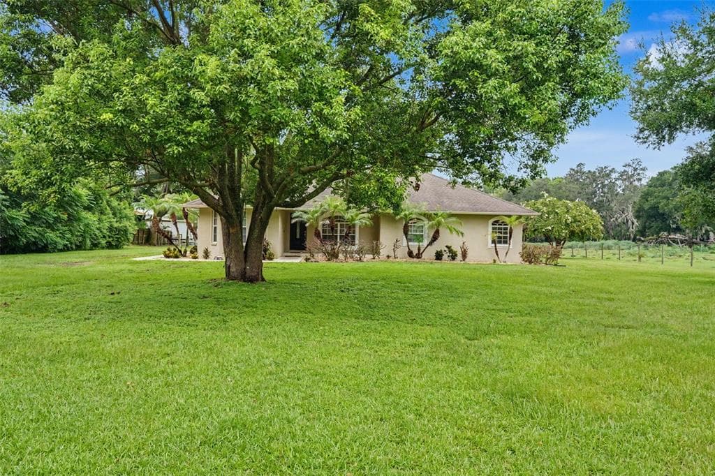 4618 REOLA ROAD DOVER, FL 33527