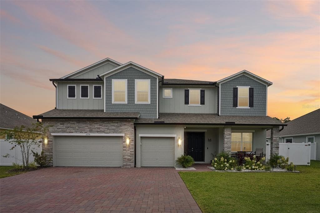 2236 ELEGANT MANOR CIRCLE EDGEWATER, FL 32141