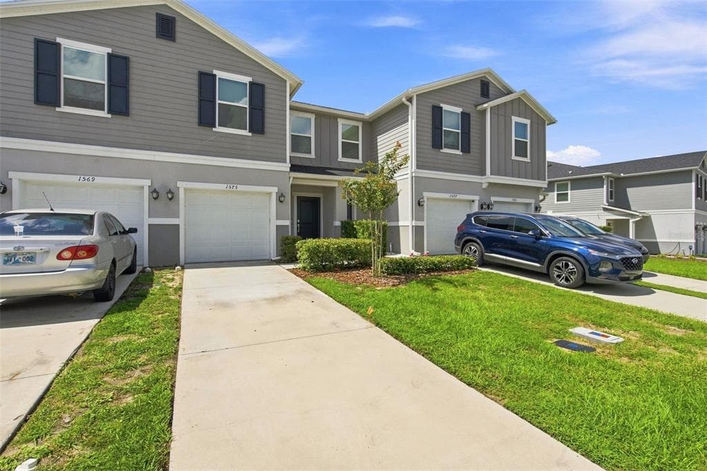 1573 MIRABELLA CIRCLE DAVENPORT, FL 33897