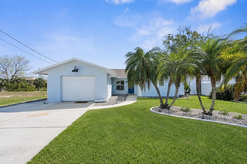 4390 6TH ISLE DRIVE HERNANDO BEACH, FL 34607