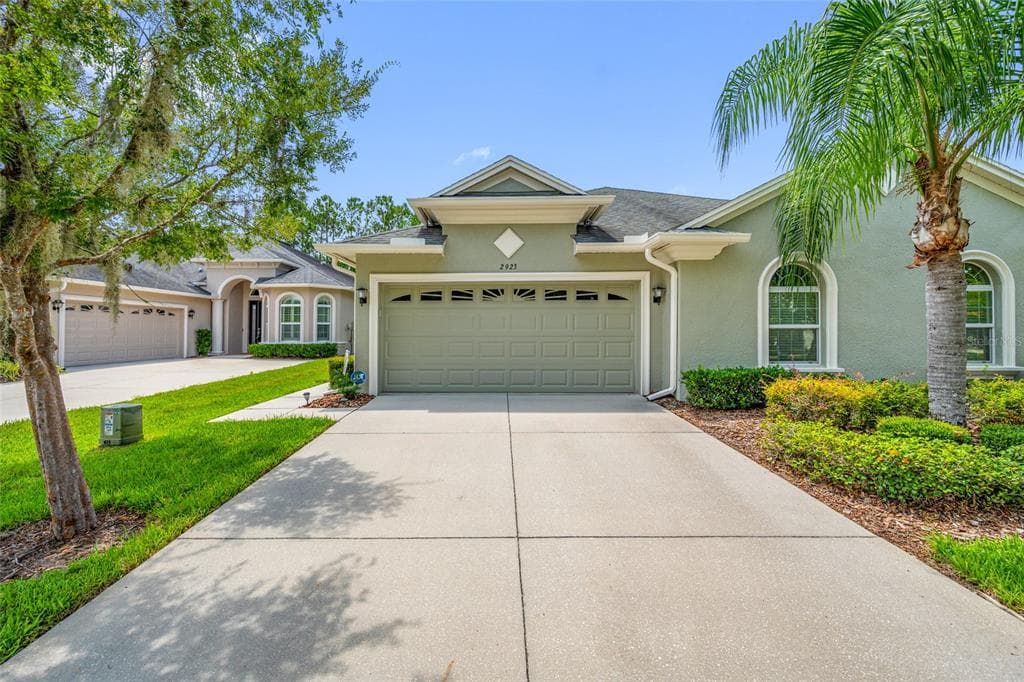2923 DEVONOAK BOULEVARD LAND O LAKES, FL 34638
