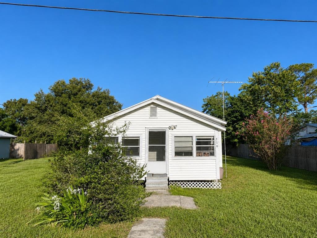 710 SEMINOLE STREET WAUCHULA, FL 33873