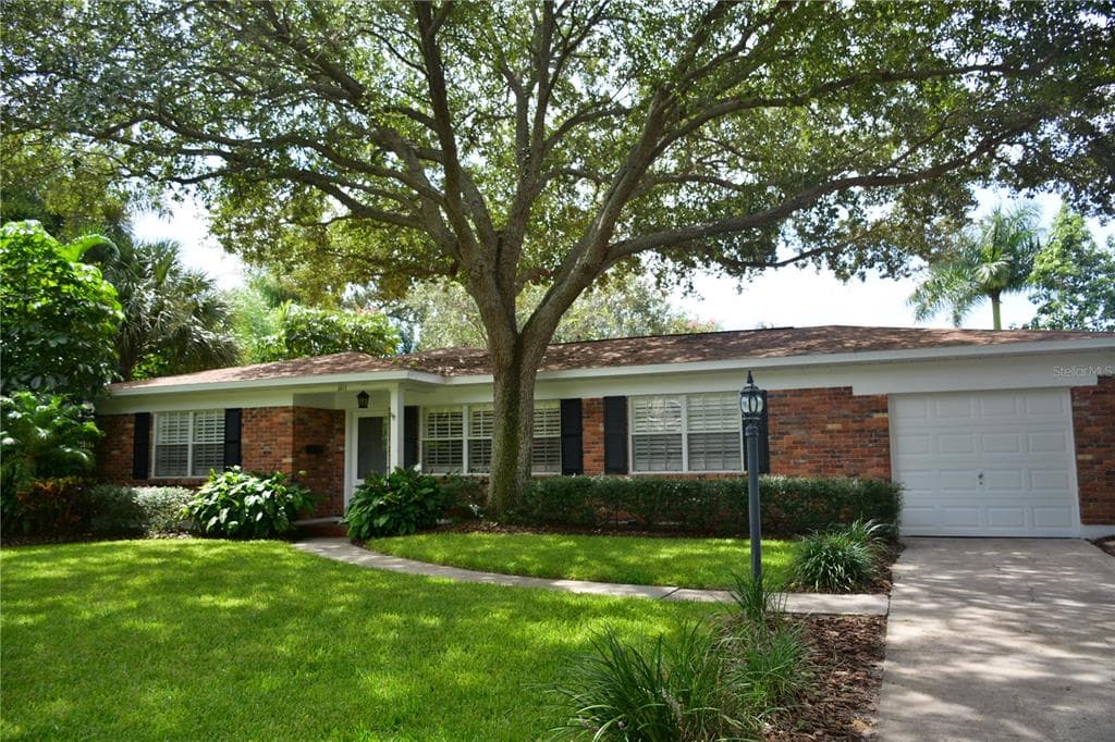 3012 W FAIR OAKS AVENUE TAMPA, FL 33611