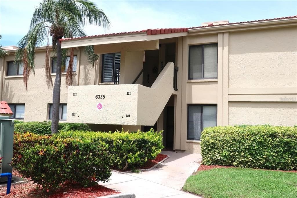 6335 PALMA DEL MAR BOULEVARD S UNIT 221