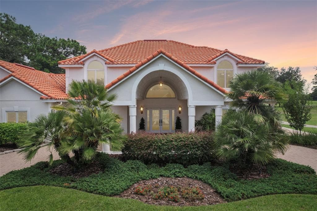 5198 LEGEND HILLS LANE SPRING HILL, FL 34609