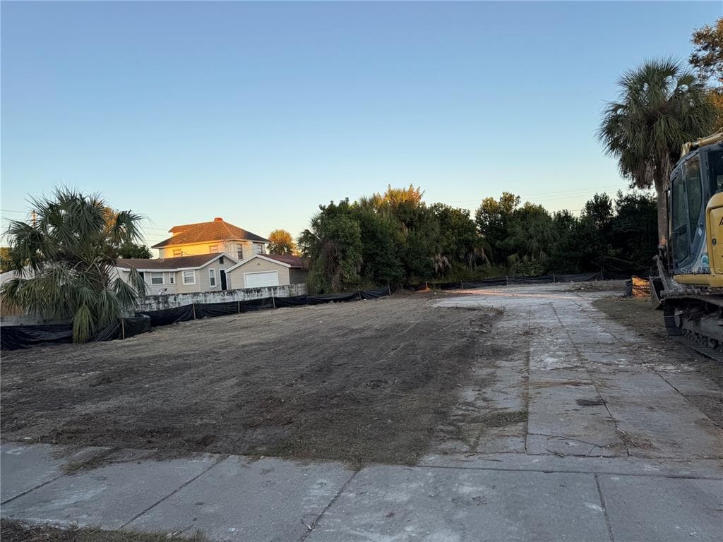 2220 18TH STREET S ST PETERSBURG, FL 33712