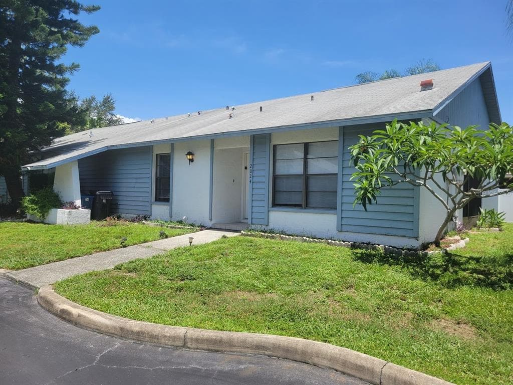 2024 SHEFFIELD COURT OLDSMAR, FL 34677