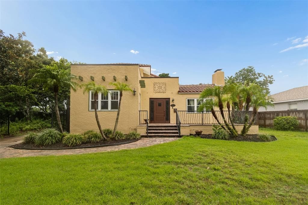 2518 GRANADA CIRCLE E