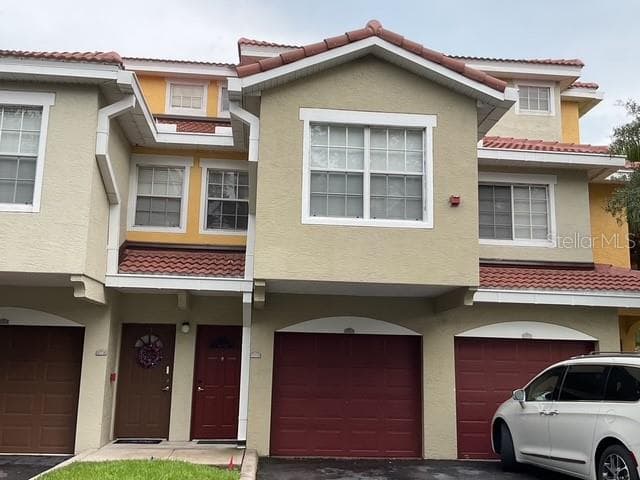 5711 BENTGRASS DRIVE UNIT 19-211 SARASOTA, FL 34235