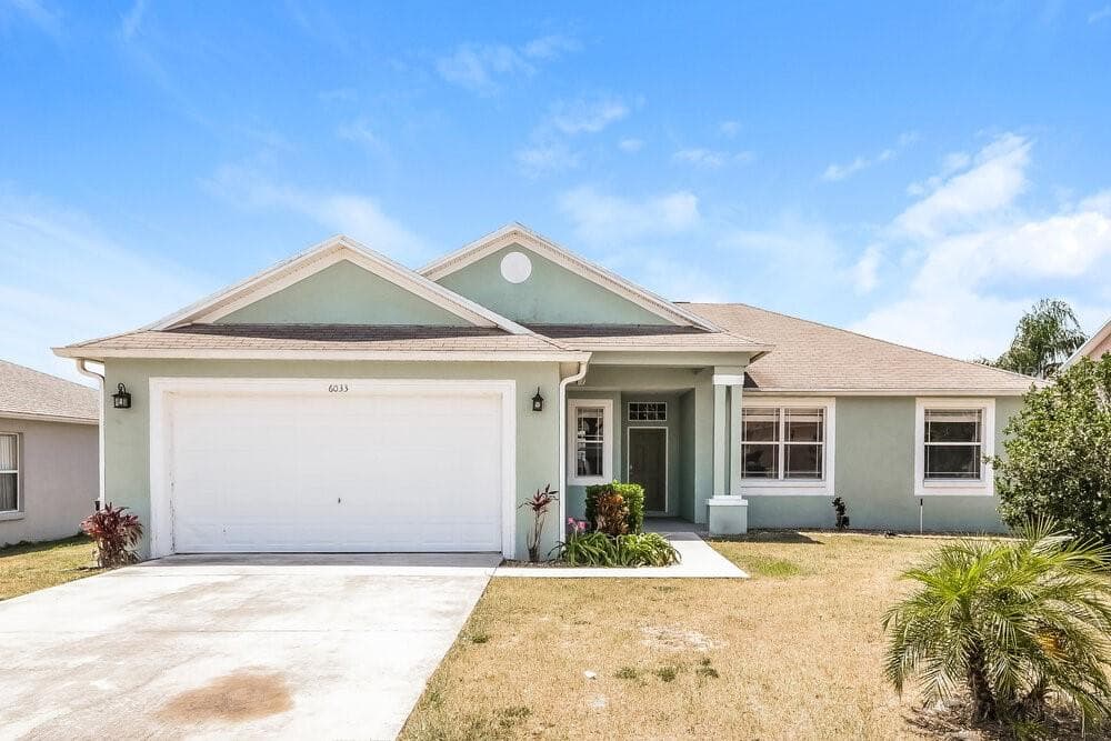 6033 LIVE OAK DRIVE WINTER HAVEN, FL 33880