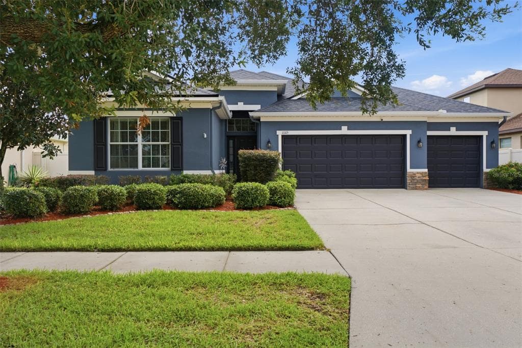 11105 WEMBLEY LANDING DRIVE LITHIA, FL 33547