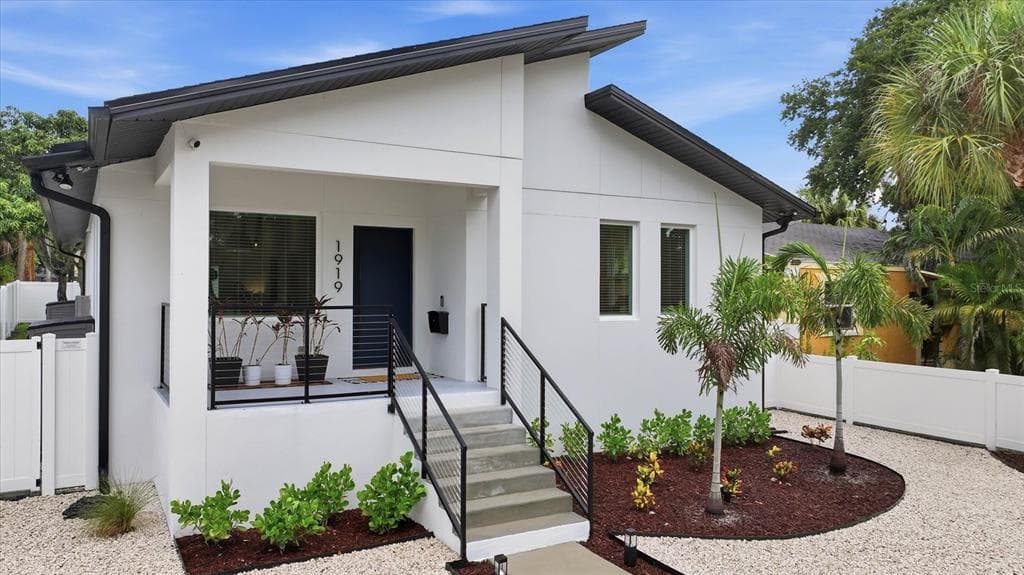 1919 42ND STREET S ST PETERSBURG, FL 33711