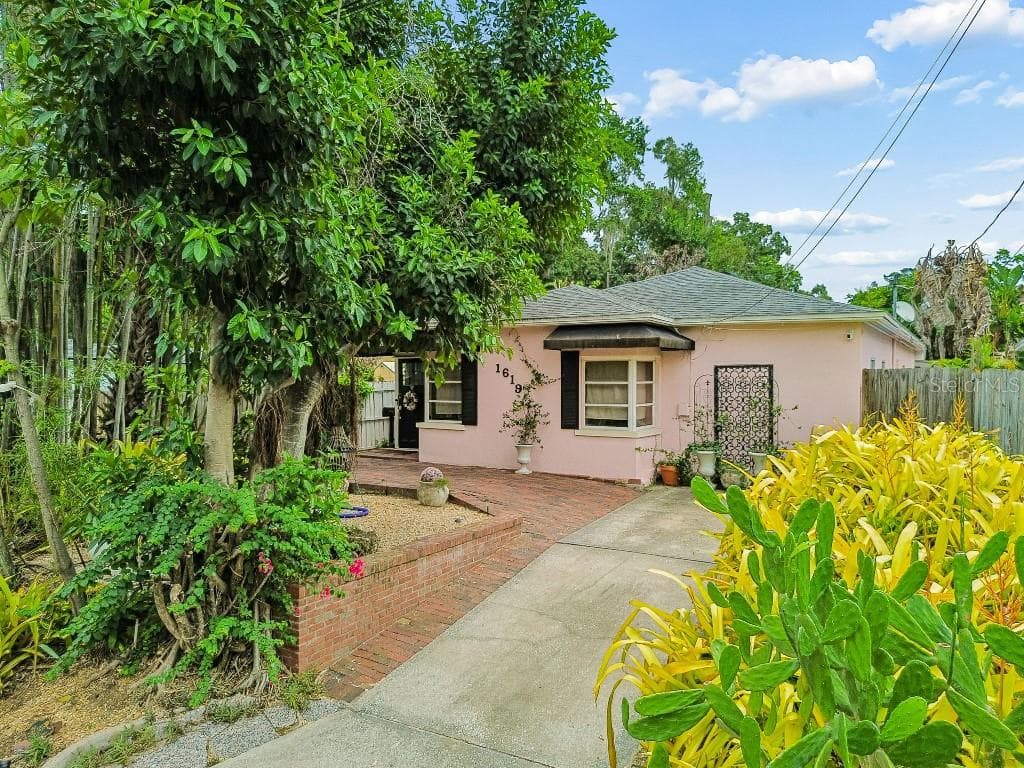 1619 NEW YORK AVENUE ORLANDO, FL 32803