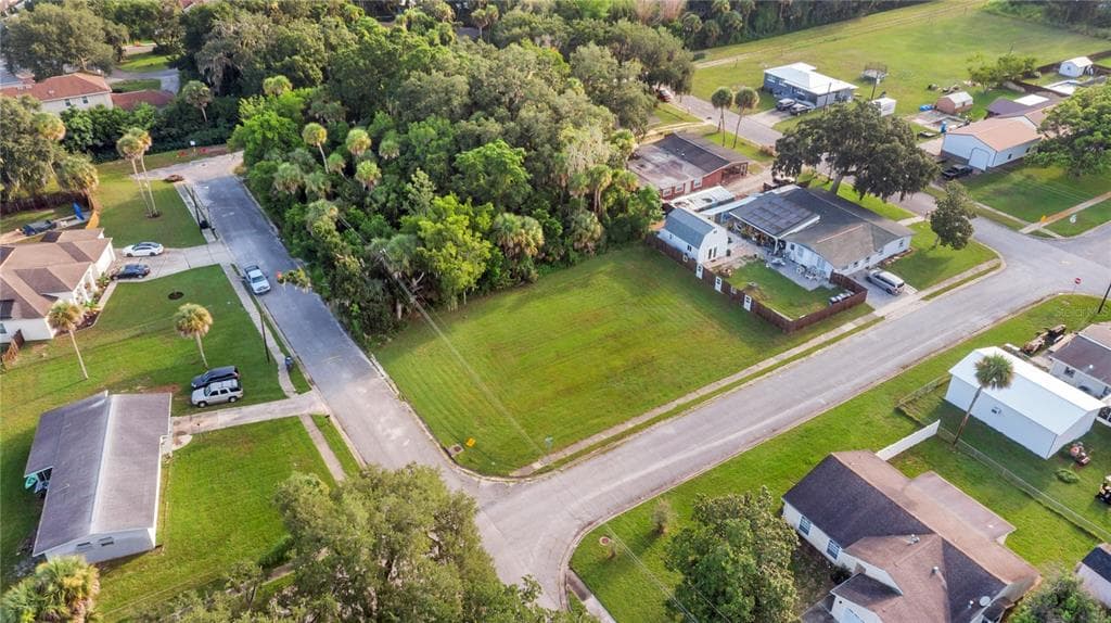 4005 VANGUARD AVENUE TITUSVILLE, FL 32780