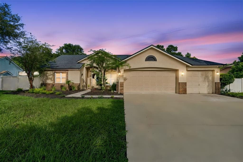 3813 POLUMBO DRIVE VALRICO, FL 33596