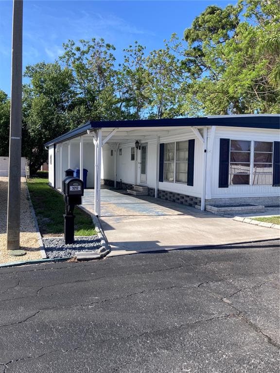 3212 W TIKI DRIVE