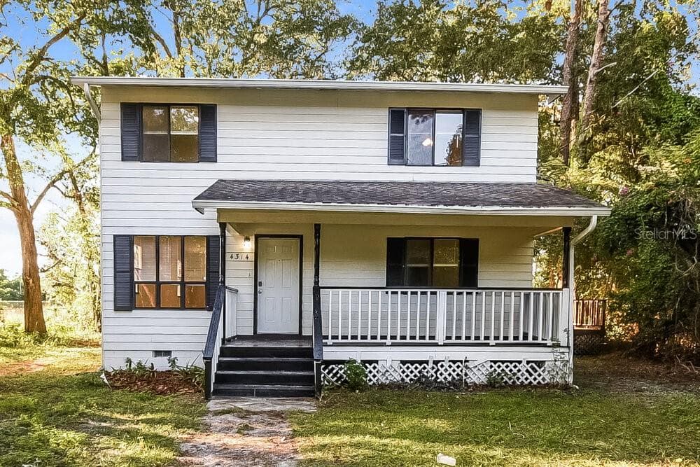 4314 W PINE HILL CIRCLE ORLANDO, FL 32808