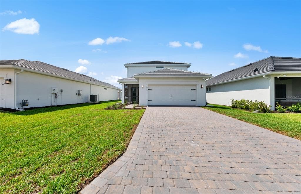 7719 REFLECTION PARKWAY BRADENTON, FL 34210