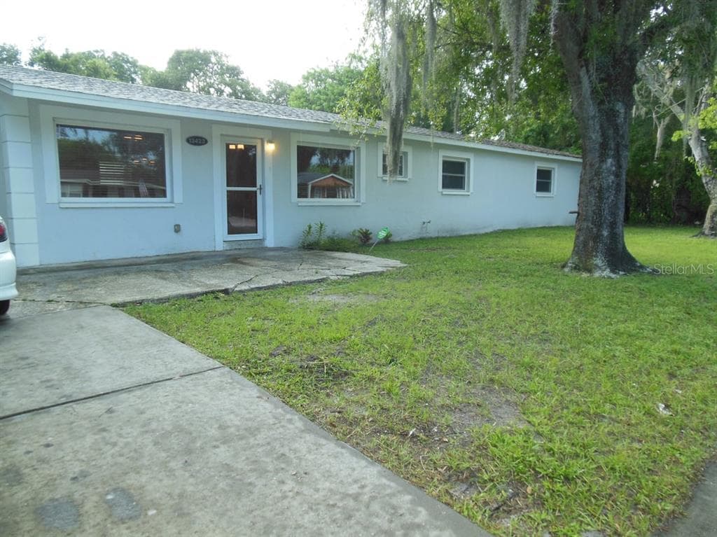 13423 121 ST STREET SEMINOLE, FL 33778