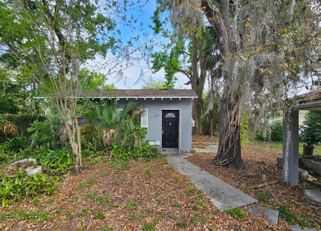 1504 E 99TH AVENUE UNIT C TAMPA, FL 33612