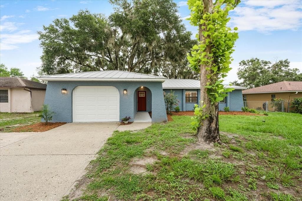 12830 LAKE TREE LANE HUDSON, FL 34669