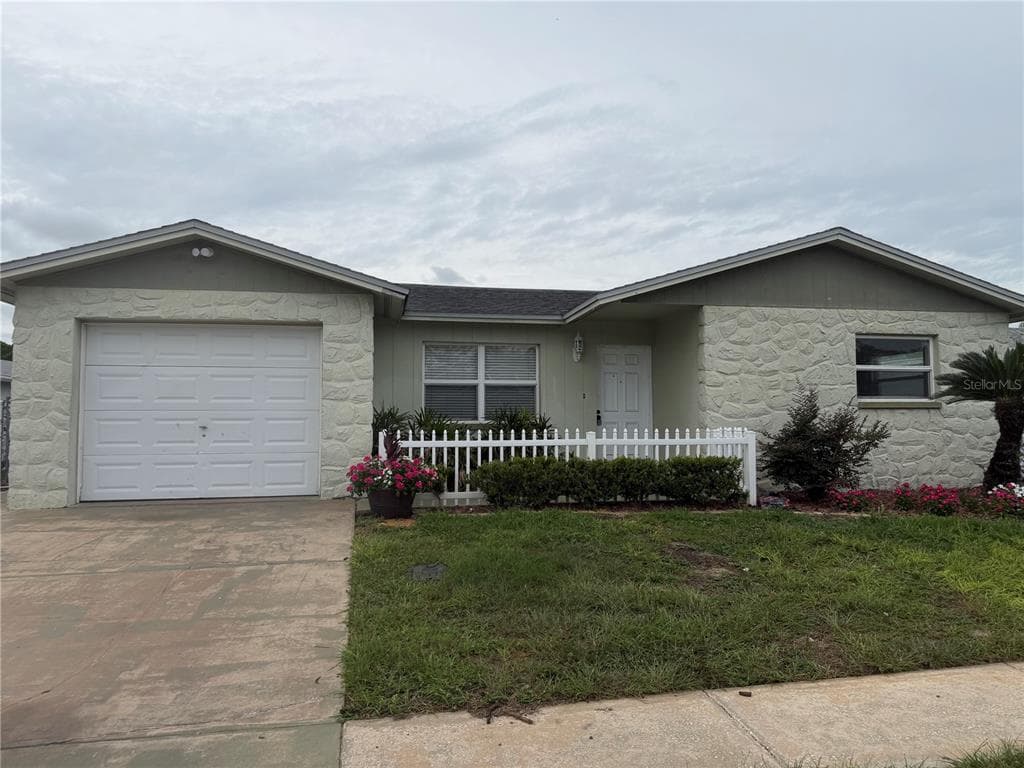 6310 DIAMOND DRIVE DRIVE NEW PORT RICHEY, FL 34653