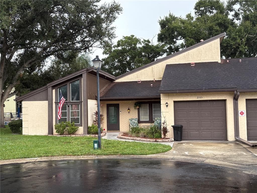 2101 SUNSET POINT ROAD UNIT 2105