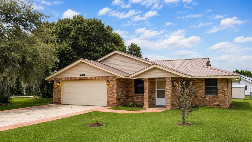3524 BRISTOL STREET SEBRING, FL 33872