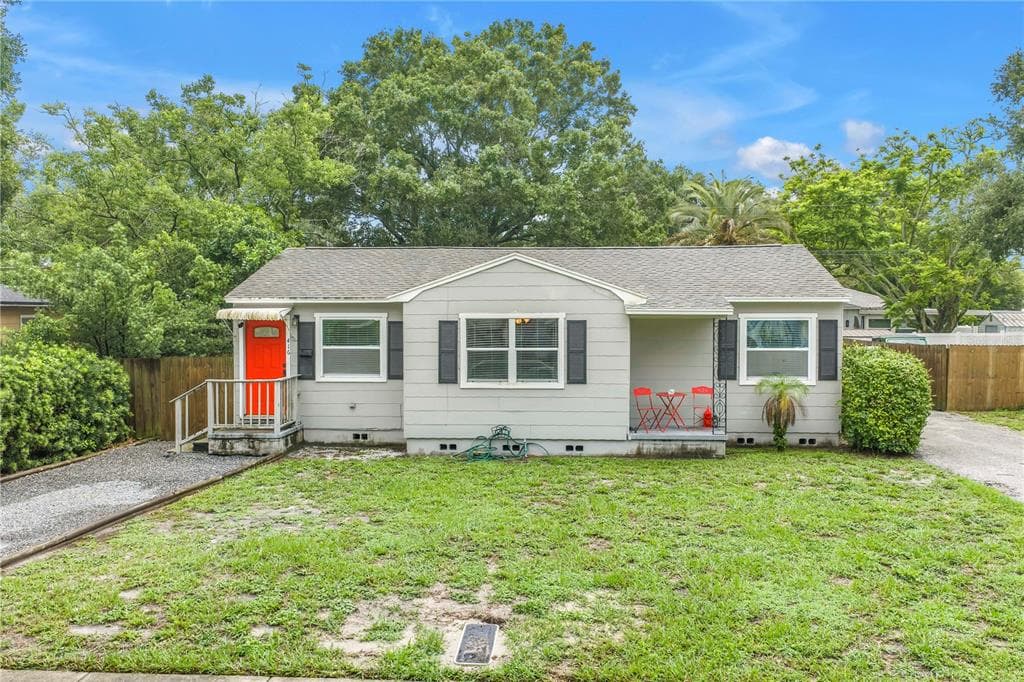 416 61ST AVENUE NE ST PETERSBURG, FL 33703