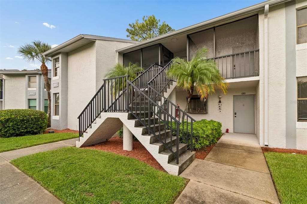 1967 CORMORANT COURT UNIT 522 CLEARWATER, FL 33762