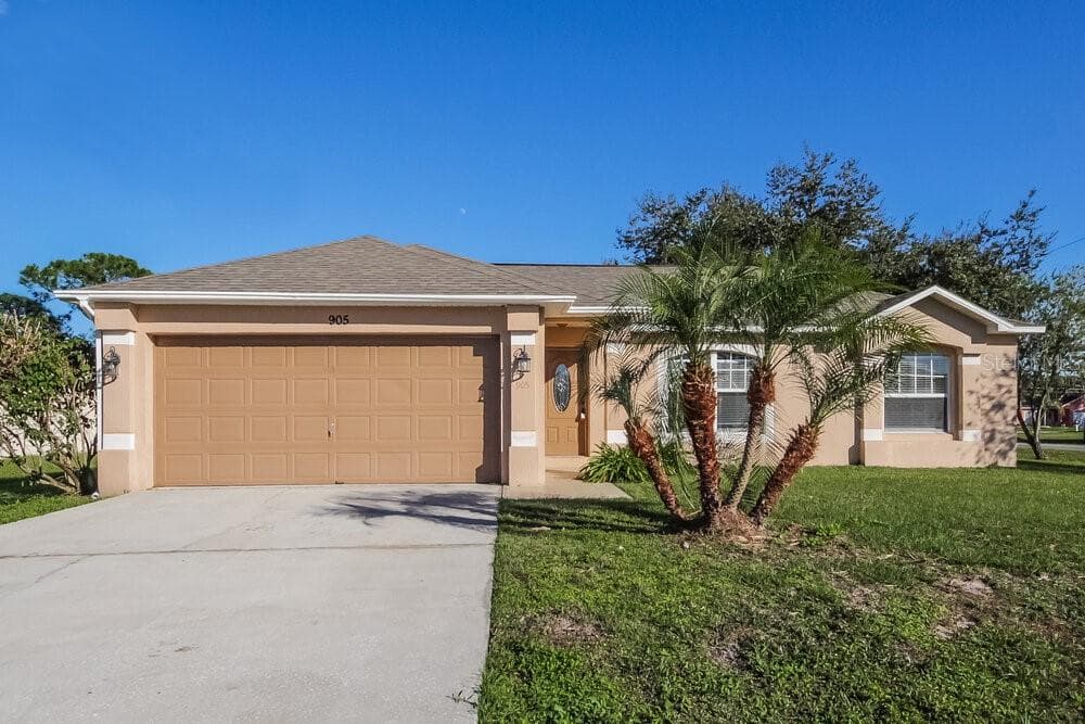 905 DERBYSHIRE DRIVE KISSIMMEE, FL 34758