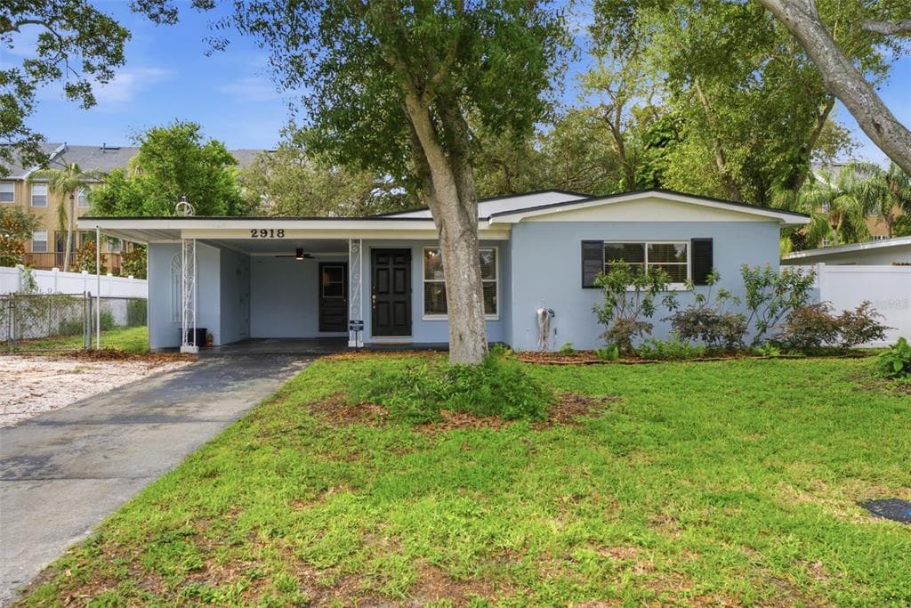 2918 W ELLIS DRIVE TAMPA, FL 33611