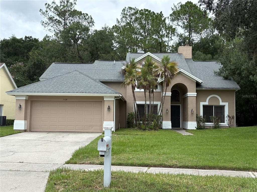 7126 YARDLEY WAY TAMPA, FL 33647