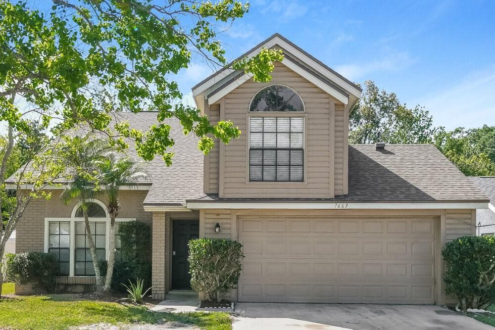 7663 SAPPHIRE LANE ORLANDO, FL 32822