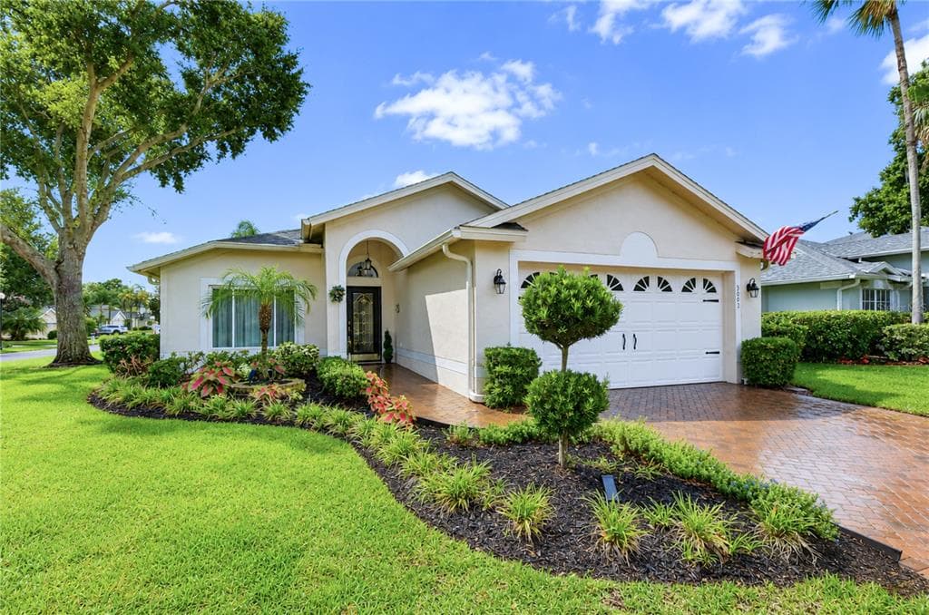 5602 ROCKFIELD LOOP VALRICO, FL 33596