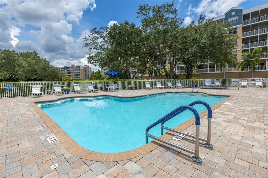 960 STARKEY ROAD UNIT 2202 LARGO, FL 33771
