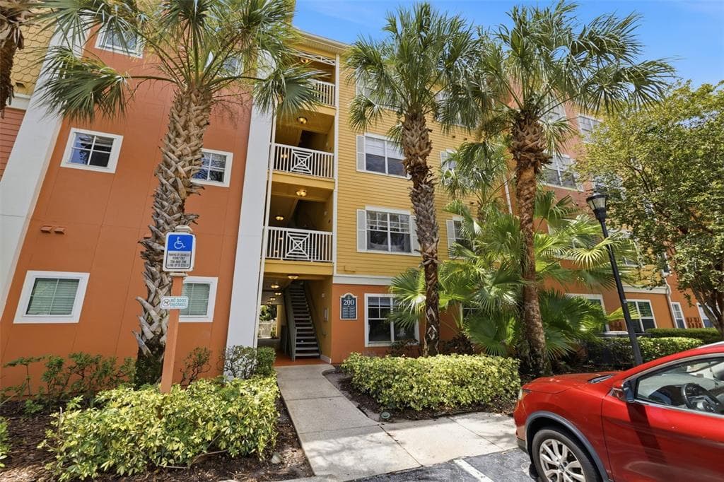 4207 S DALE MABRY HIGHWAY UNIT 2305 TAMPA, FL 33611