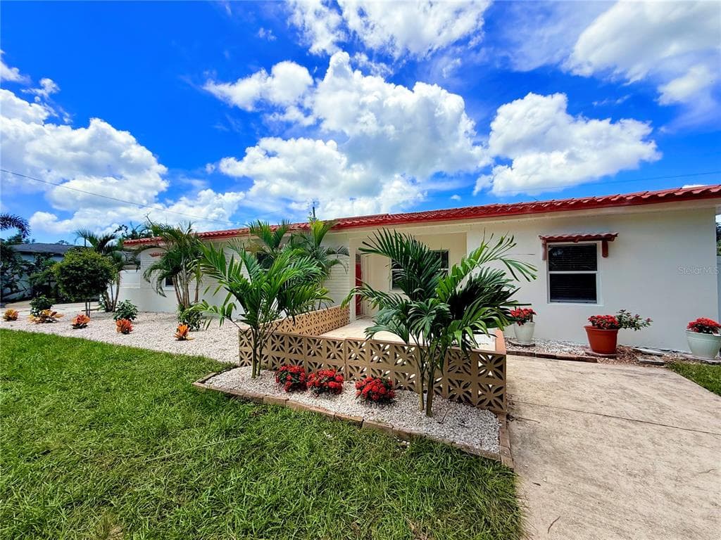 1500 77TH STREET N ST PETERSBURG, FL 33710