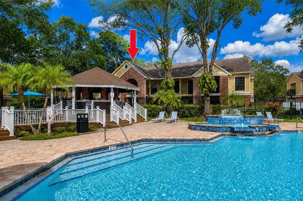8643 MALLARD RESERVE DRIVE UNIT 104 TAMPA, FL 33614
