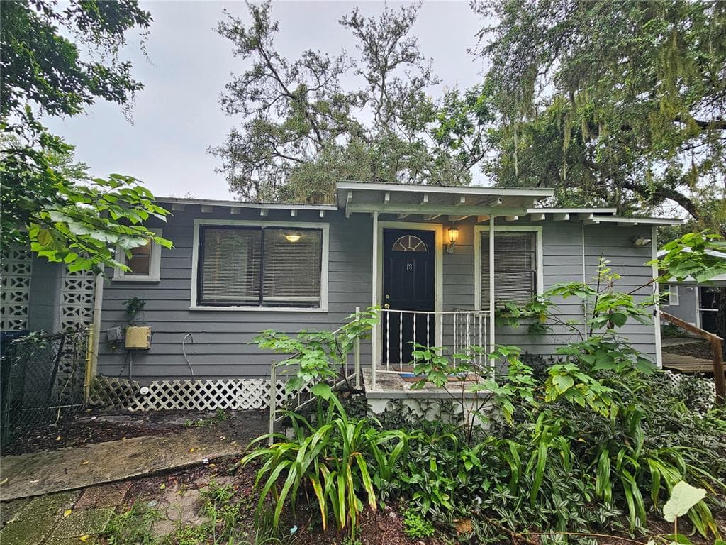 1504 E 99TH AVENUE UNIT B TAMPA, FL 33612
