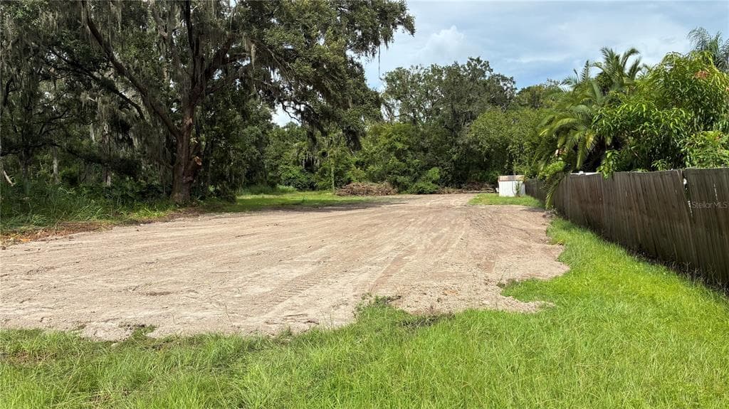 0 EAST CHERRY STREET PLANT CITY, FL 33563