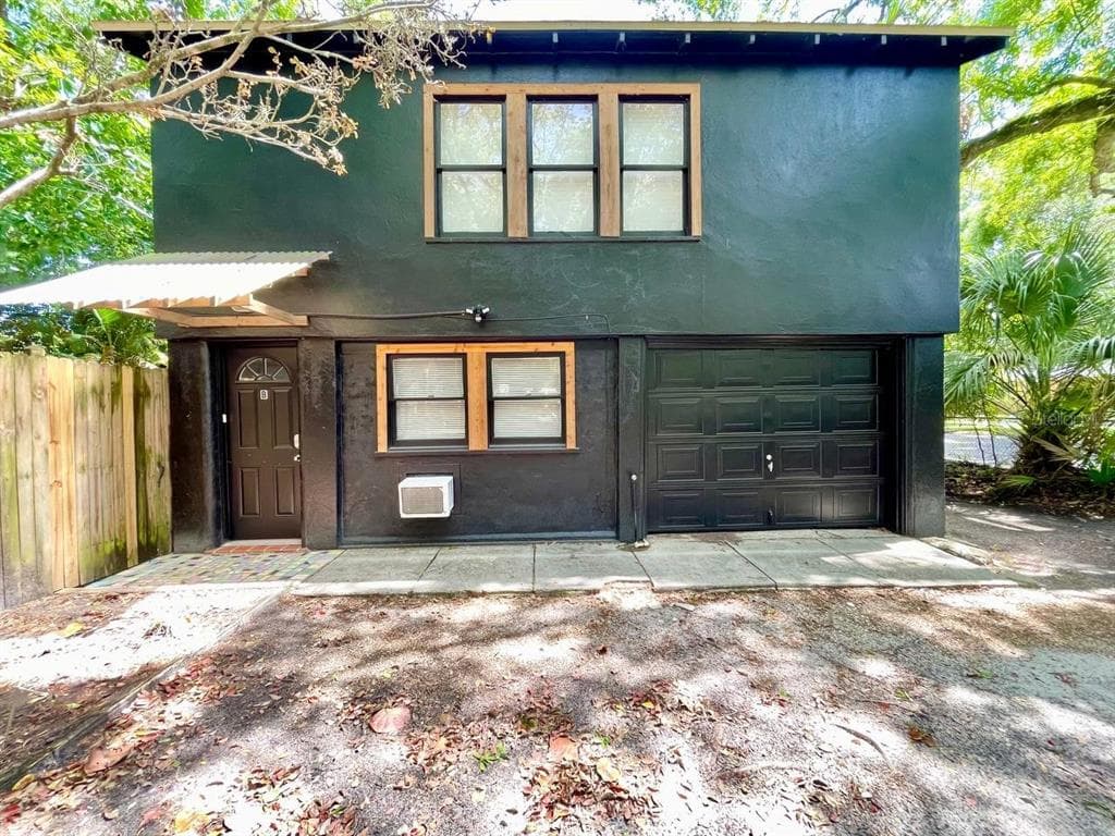 6601 N NAVIN AVENUE TAMPA, FL 33604