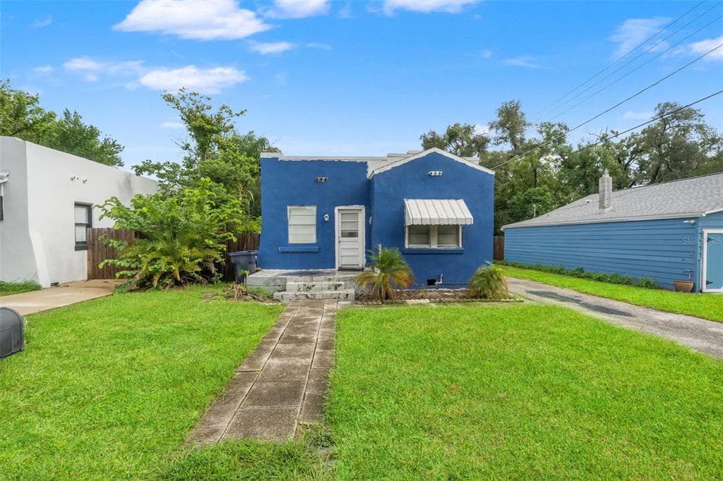 509 W PARIS STREET TAMPA, FL 33604